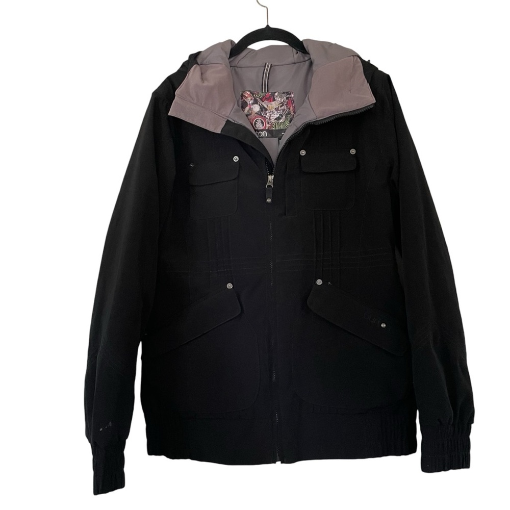 Burton Dryride black women’s snowboarding jacket Women’s size L